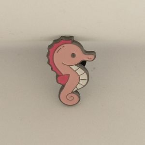 🧁 3/$30 Adorable Seahorse Pink Enamel Pin NEW